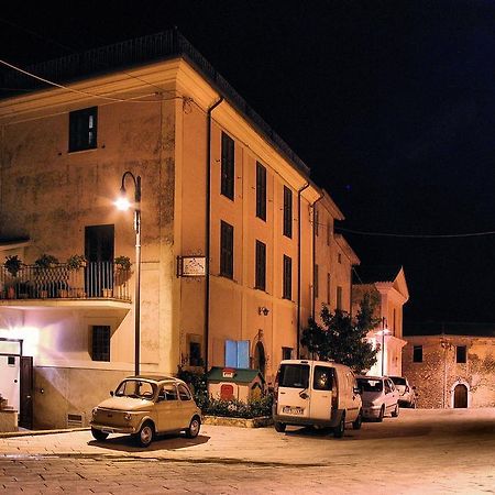 Il Centro Storico Apartamento Posta Fibreno Habitación foto